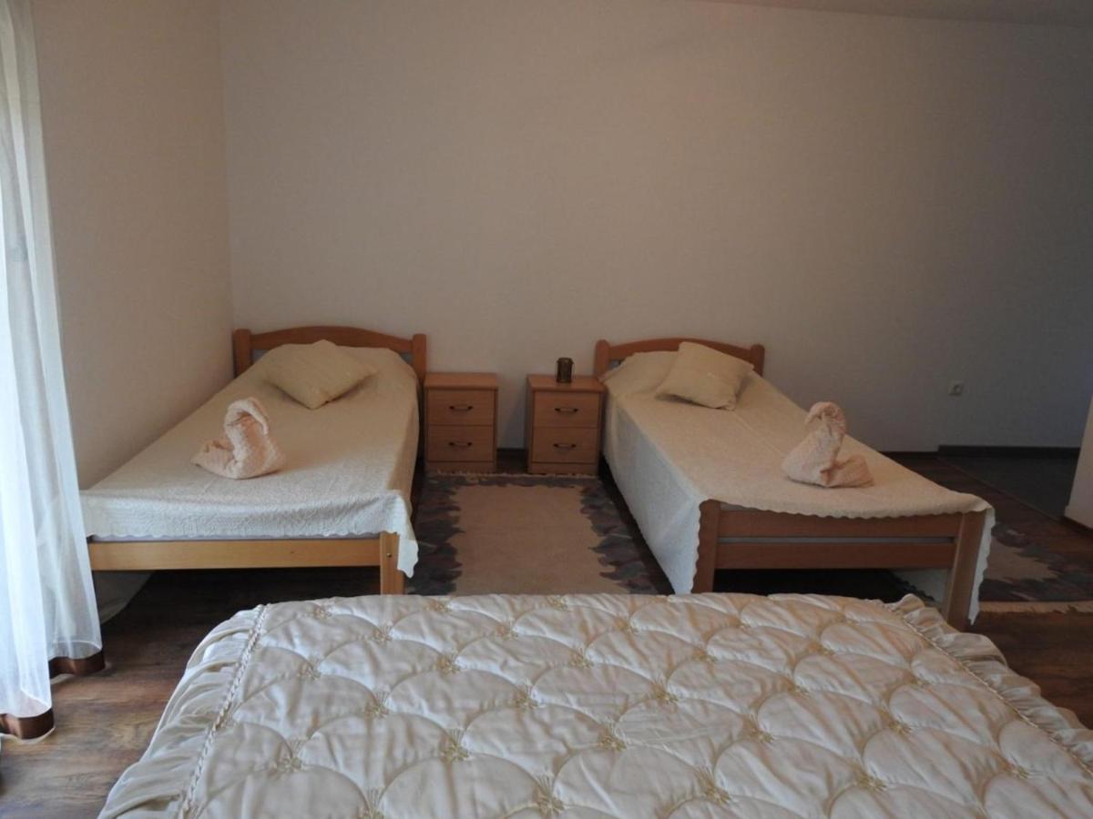 Omar & Una Apartmani Bihać Exterior foto